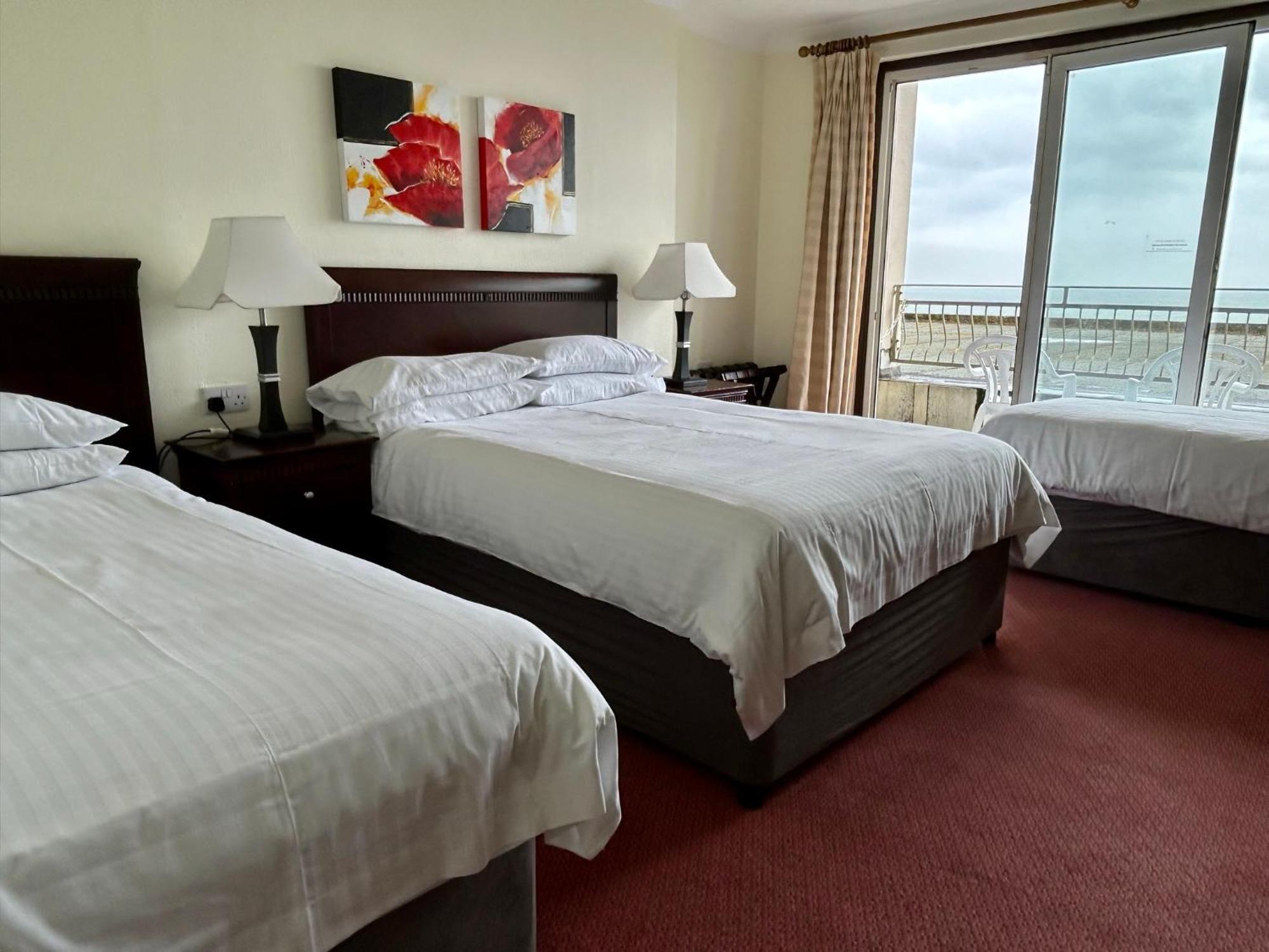 Regent Court - Seafront, Sandown - Free Car Ferry For Bookings Of 3 Or More Nights, Subject To Availability Zimmer foto